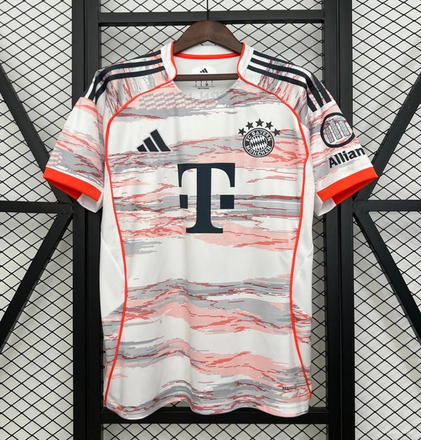 Maillot Bayern 25-26 Ext. Fan