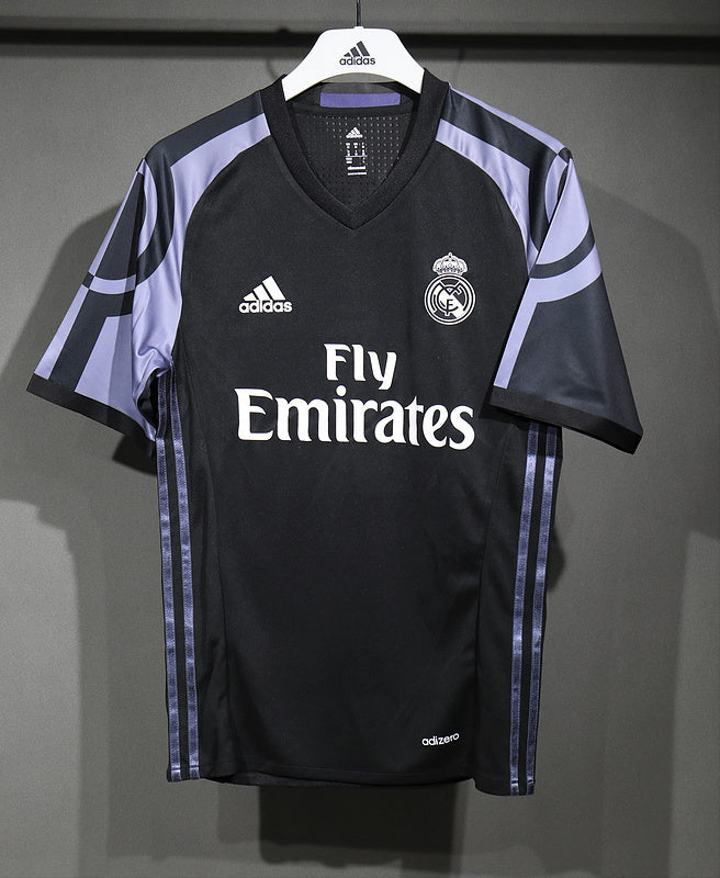Maillot Real Madrid 16-17 3rd Retro